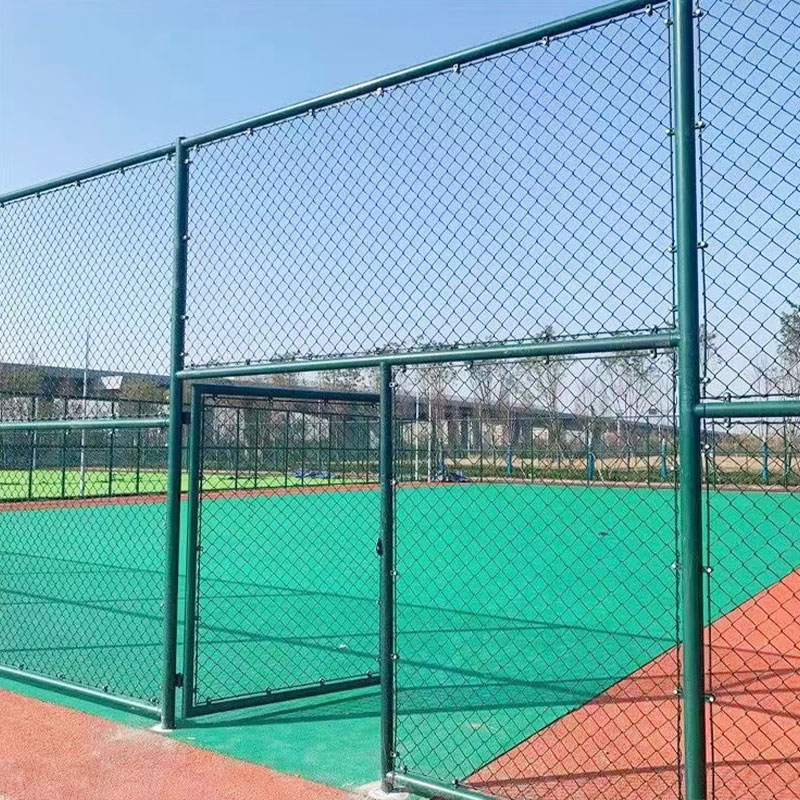 Montirana ograda stadiona